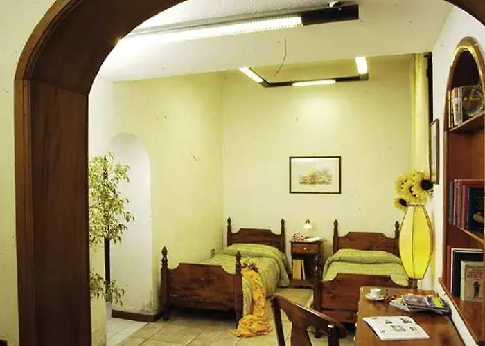 Otel Family House